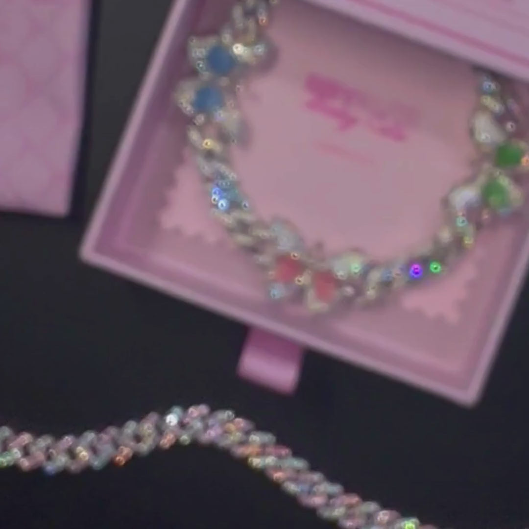 Kute Butterfly Cuban Necklace Video