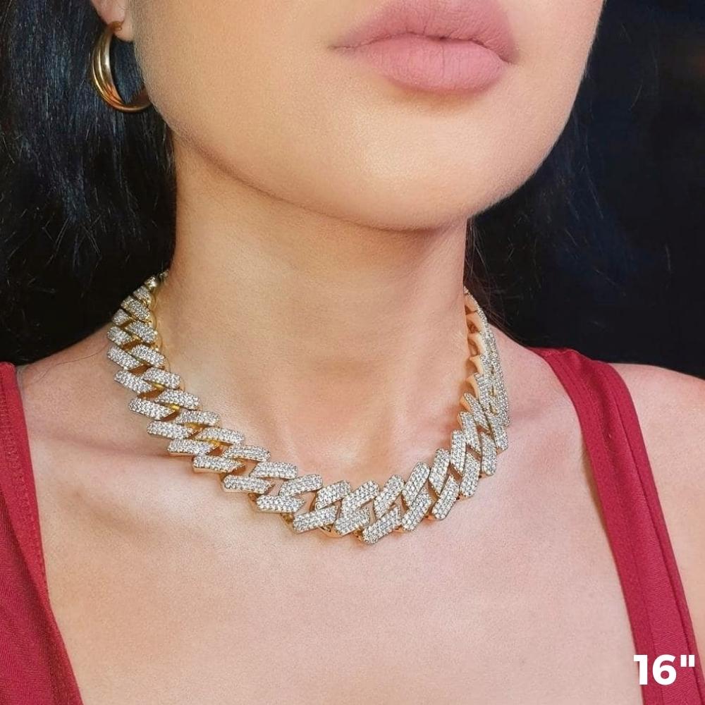 Kute Sassy Necklace